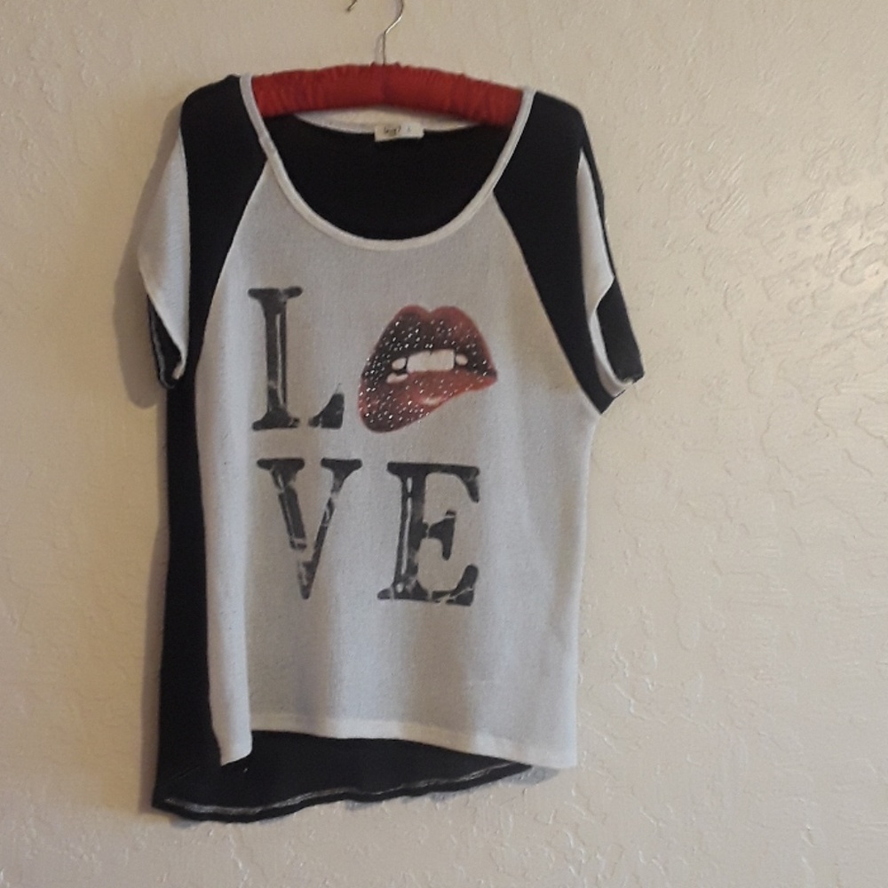 Love T-shirt